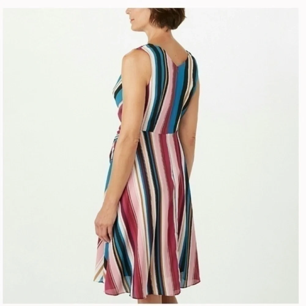 COPY - NWT Roz & Ali Dressbarn sleeveless v-neck surplice wrap dress - Picture 9 of 11